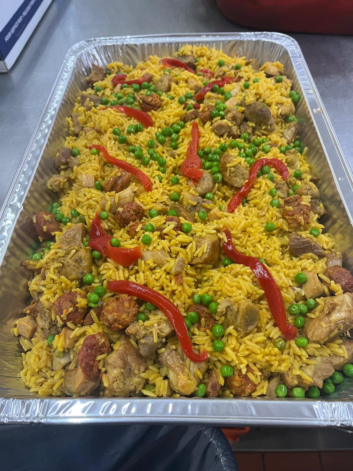 Arroz con pollo preparado por Celymar Catering para eventos en Puerto Rico